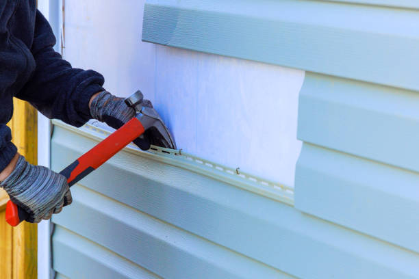 Reliable Emergency Siding Repair contractor in Sullivan, IN by Creative Siding